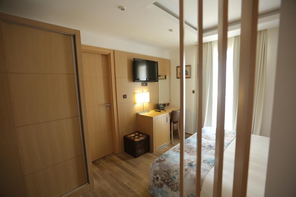Boutique Hotel Mauro Poreč Zewnętrze zdjęcie
