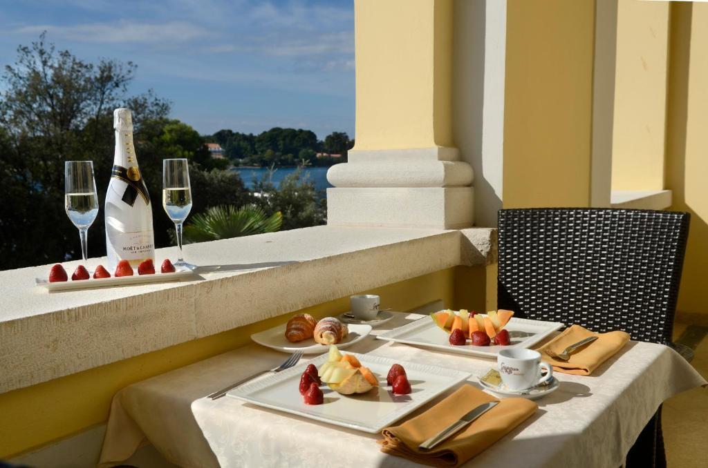 Boutique Hotel Mauro Poreč Zewnętrze zdjęcie